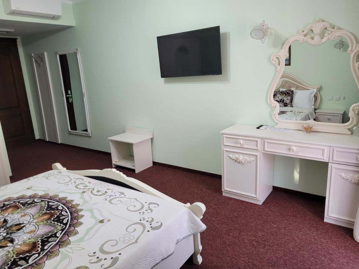 Lotus Boutique Hotel เดวา ภายนอก รูปภาพ