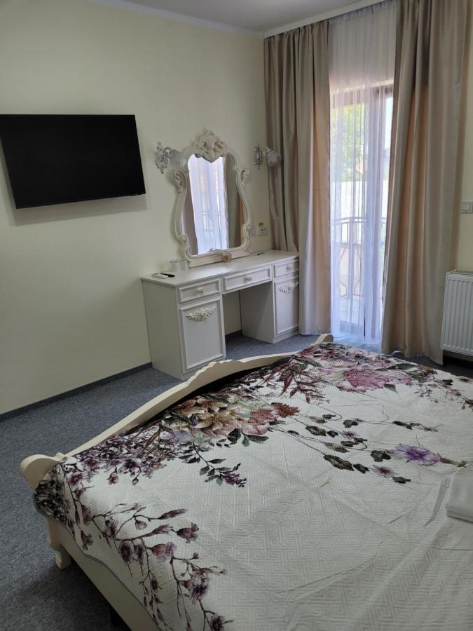 Lotus Boutique Hotel เดวา ภายนอก รูปภาพ